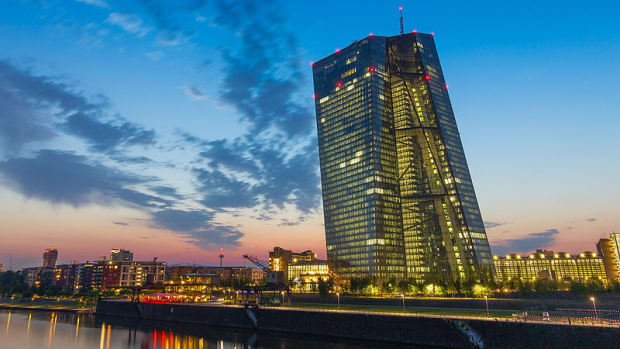 By Kiefer. from Frankfurt, Germany (Europäische Zentralbank / European Central Bank) [CC BY-SA 2.0], via Wikimedia Commons