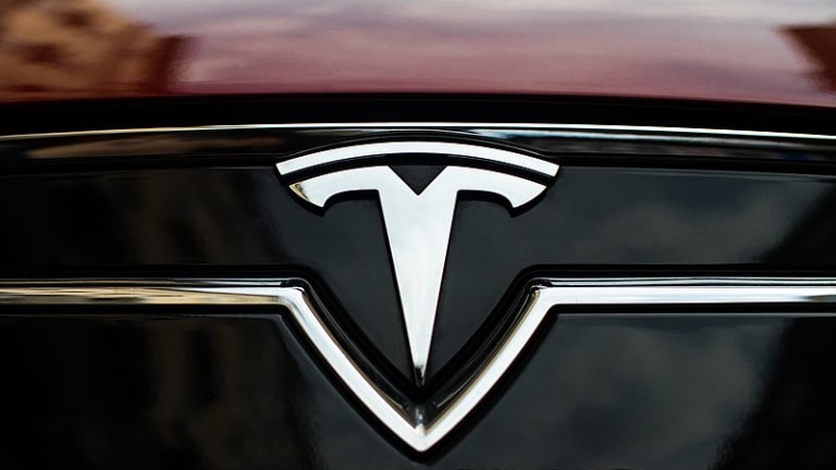Bitcoin, Emissions Credit Company Tesla Posts Record Quarterly Profit