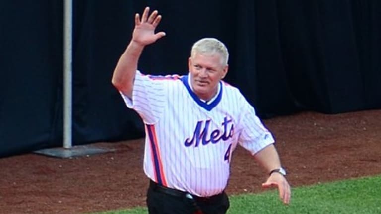 The Real Estalker: Lenny Dykstra Is Flipping Out Too