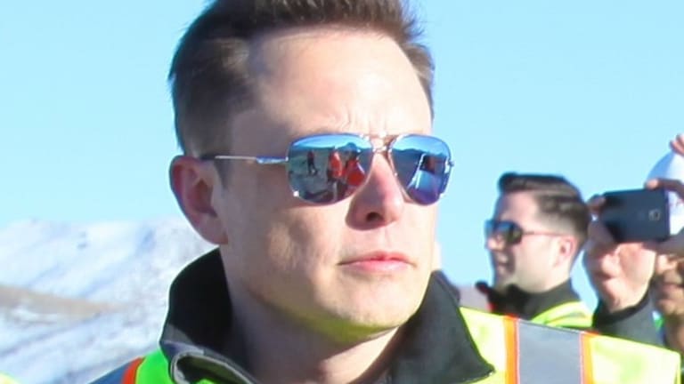 Tesla Shareholders Can’t Legally Force Elon Musk To Shut Up