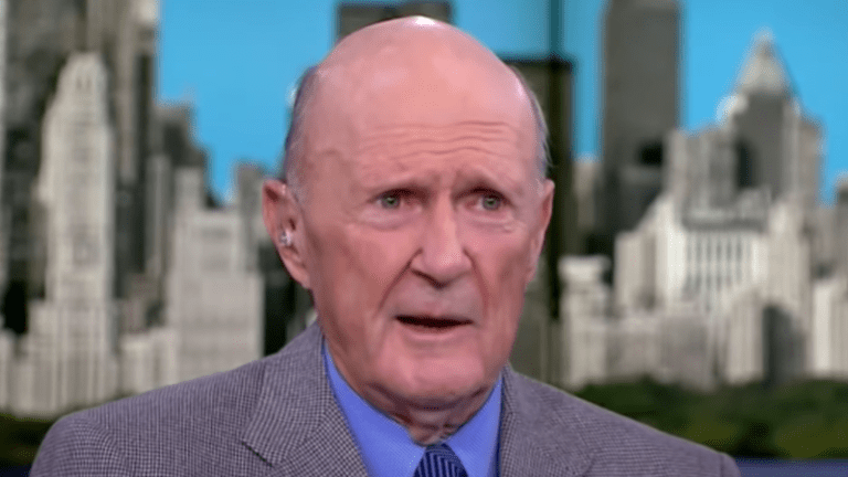 Hedge Fund Legend Julian Robertson Dies On ‘New York City Day’