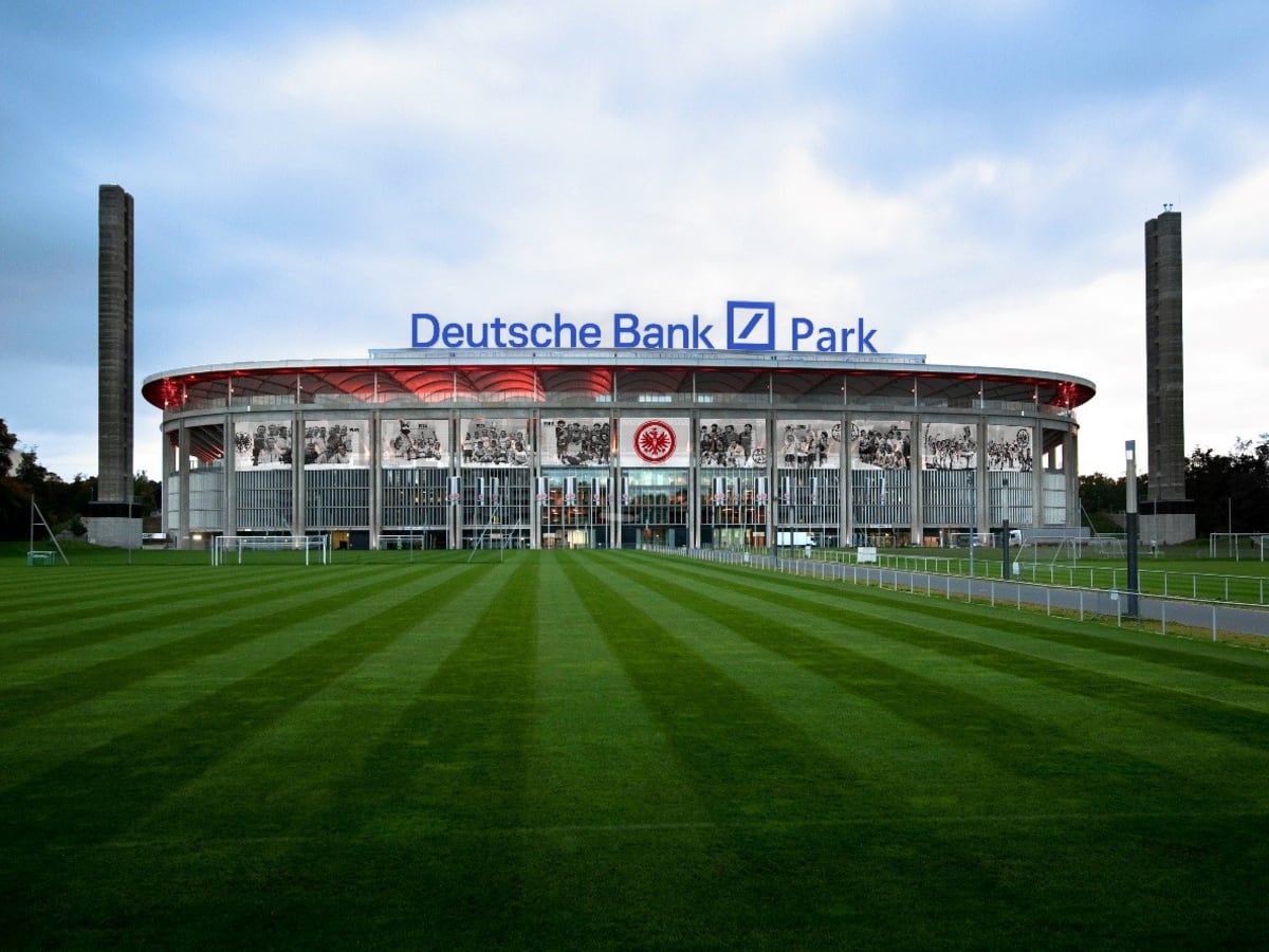 Frankfurt Soccer Fans Now Have An Extra Reason To Feel Bad About Their Team Dealbreaker