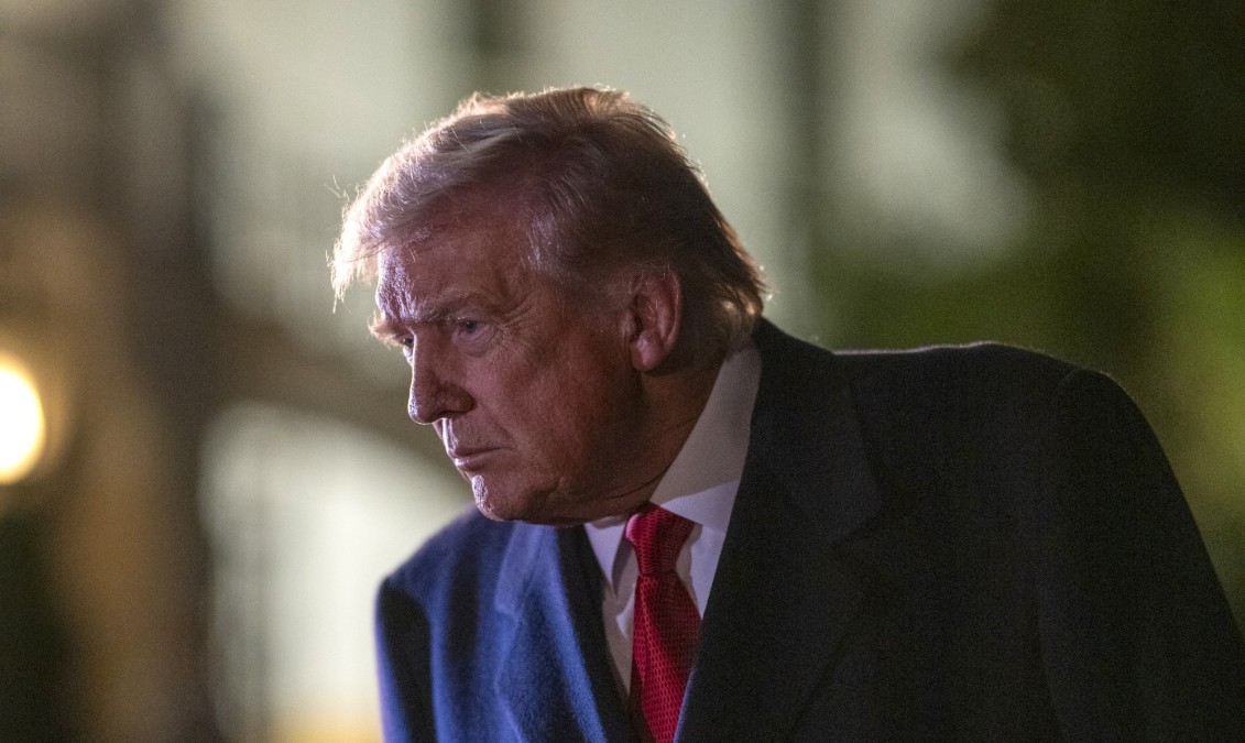 Examples Of Trusting Donald Trump Only To Be Stabbed In The Back 
