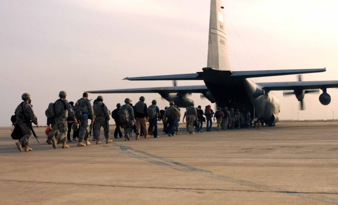 US Withdraws Last Troops From Iraq