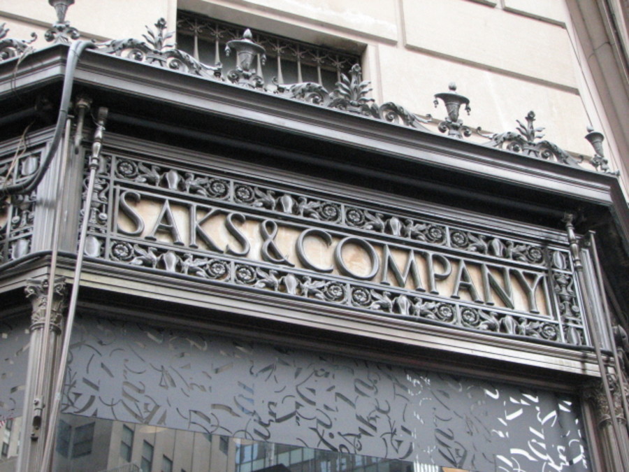 Saks Global Secures $500 Million in Exit Financing