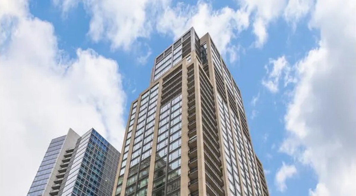 Ken Griffin Practically Gives Away Planned Chicago Bachelor Pad Dealbreaker